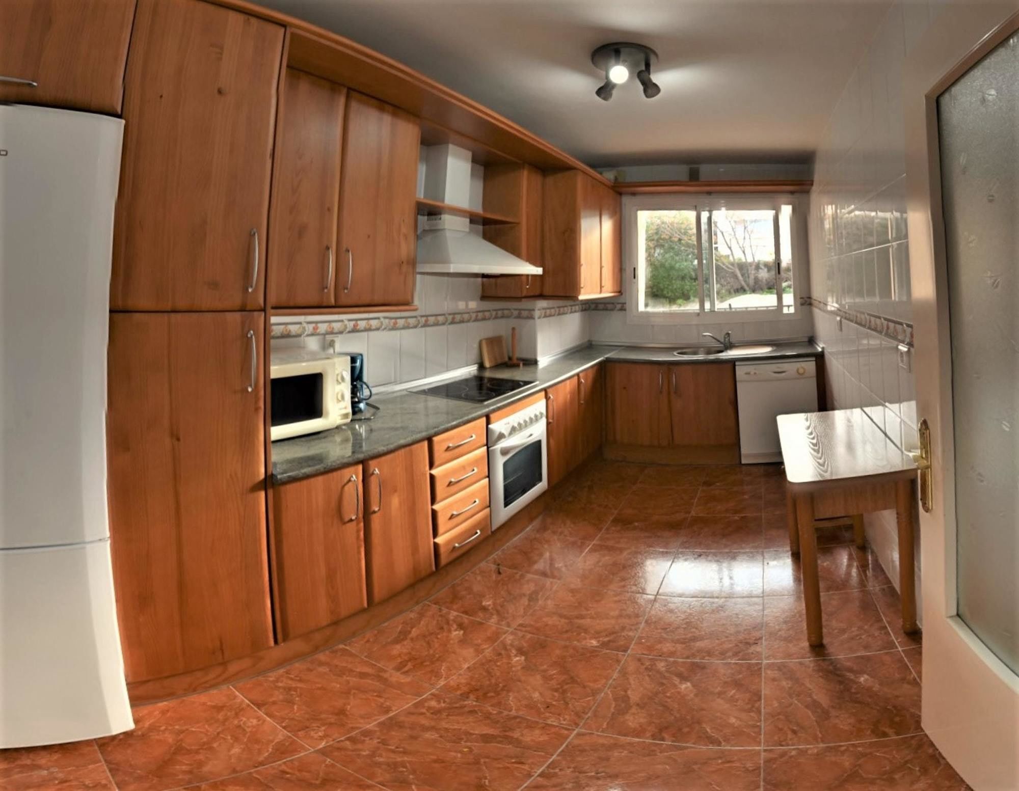 Apartment With 2 Bedrooms In Fuengirola, With Pool Access And Furnishe Екстер'єр фото